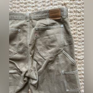 Urban outfitters - Levi’s cargo pants
